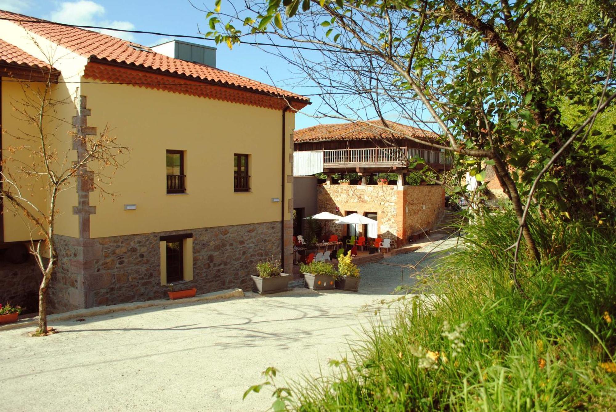 El Lacayo De Sestiello Grado Buitenkant foto
